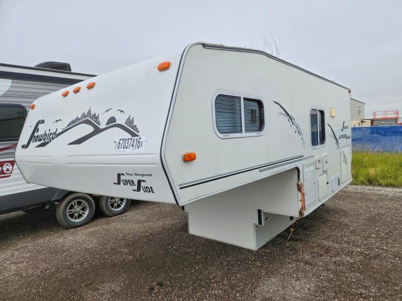 67037416 :رقم المزاد ، 8102EXDS52GNC0430 vin ، 2001 Snowbird Camper مزاد بيع