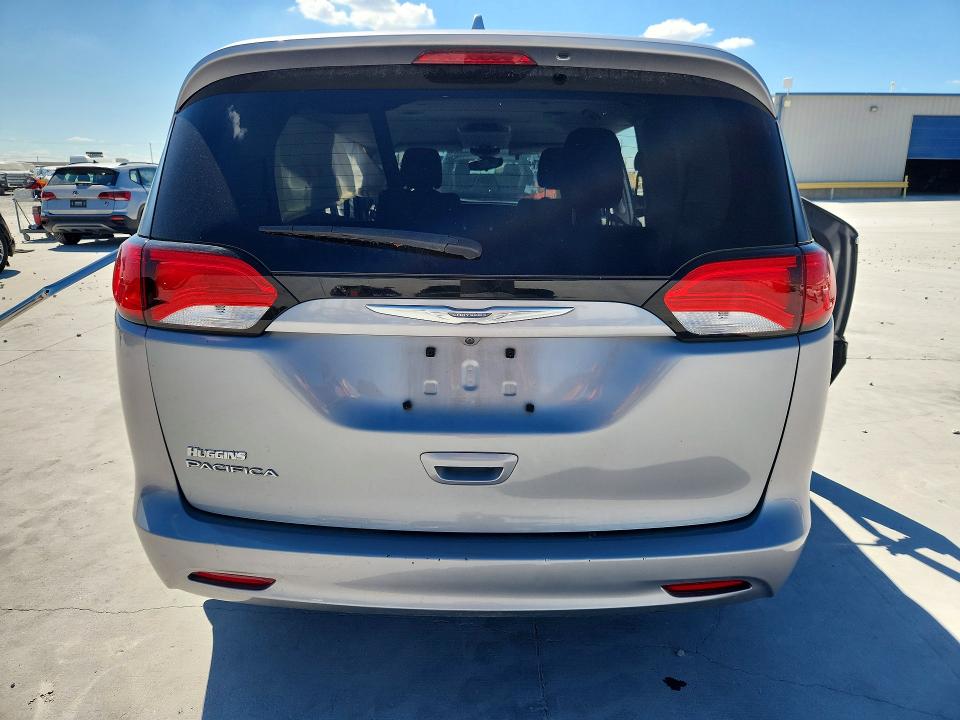 Продажа на аукционе авто 2017 Chrysler Pacifica, vin: 2C4RC1CG7HR512997, номер лота: 67521446