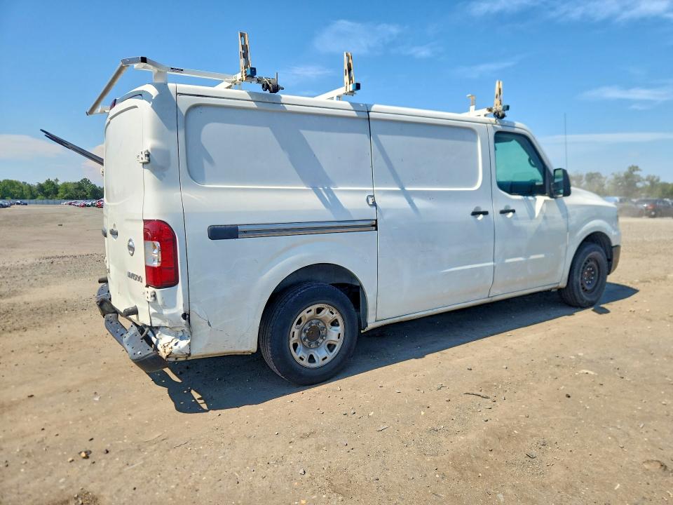 67239276 :رقم المزاد ، 1N6BF0KM9JN807707 vin ، 2018 Nissan Nv مزاد بيع