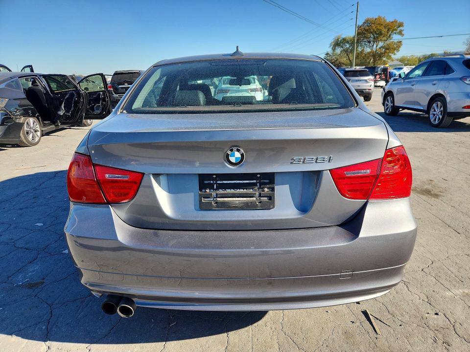 Aukcja sprzedaży 2011 Bmw 328, vin: WBAPH7C53BA801281, numer aukcji: 71081726