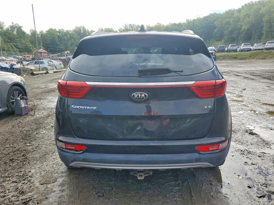 70772596 :رقم المزاد ، KNDPNCACXJ7411196 vin ، 2018 Kia Sportage مزاد بيع