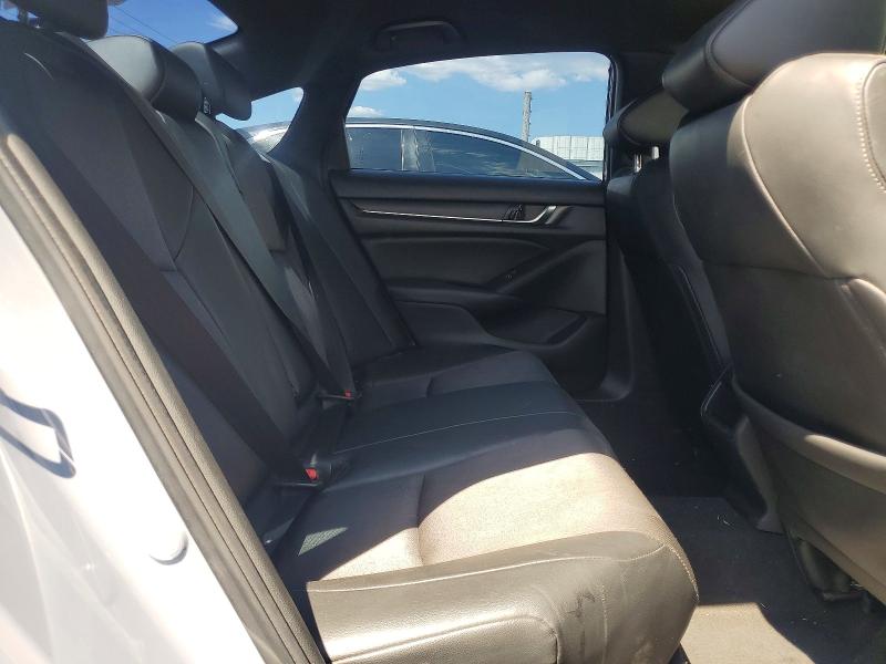 2022 Honda Accord მანქანა იყიდება აუქციონზე, vin: 1HGCV3F21NA033018, აუქციონის ნომერი: 68251906