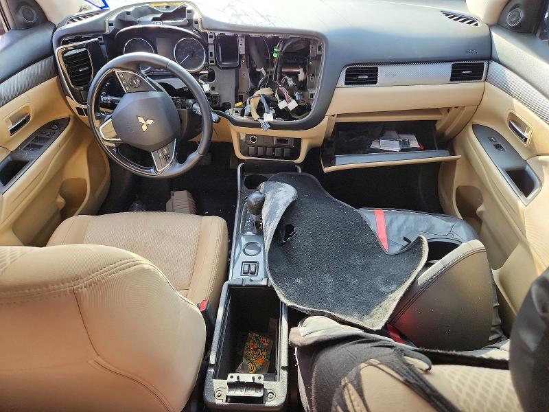 Продажа на аукционе авто 2018 Mitsubishi Outlander, vin: JA4AD3A38JZ060991, номер лота: 70644676