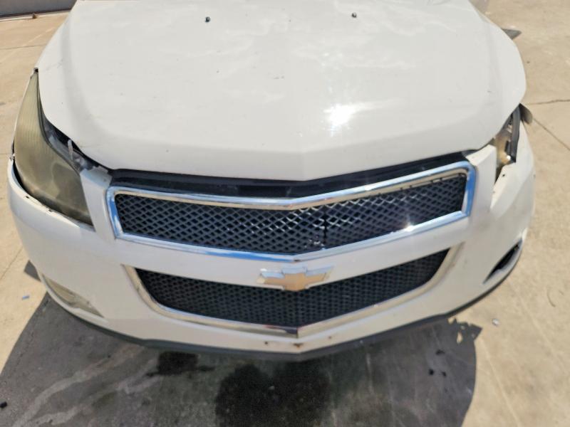 67831746 :رقم المزاد ، 1GNKRFED5BJ321520 vin ، 2011 Chevrolet Traverse مزاد بيع