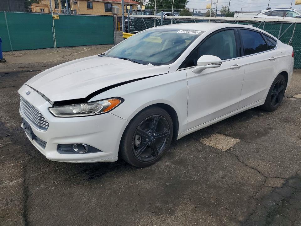 Продаж на аукціоні авто 2016 Ford Fusion, vin: 3FA6P0HD0GR328354, номер лоту: 70362456