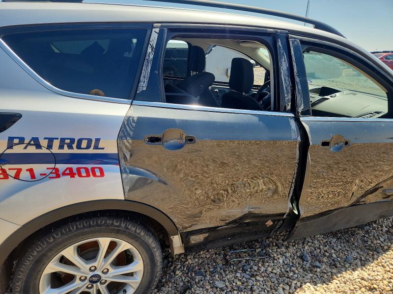 2018 Ford Escape მანქანა იყიდება აუქციონზე, vin: 1FMCU9GD0JUB94565, აუქციონის ნომერი: 67859876