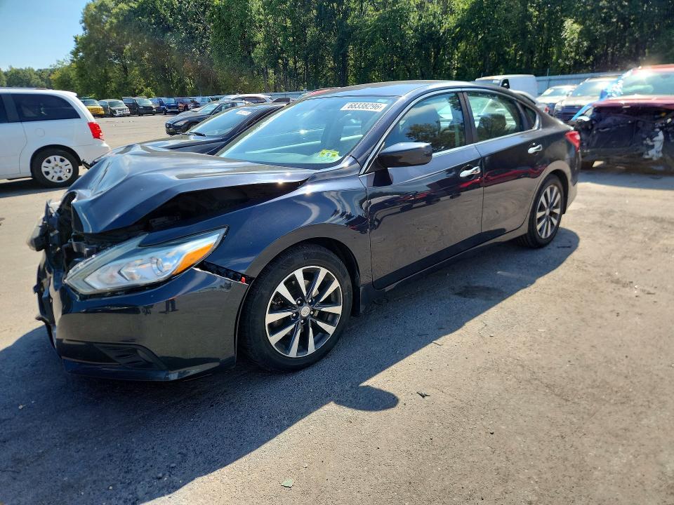 Продажа на аукционе авто 2017 Nissan Altima, vin: 1N4AL3AP9HC128780, номер лота: 68338296