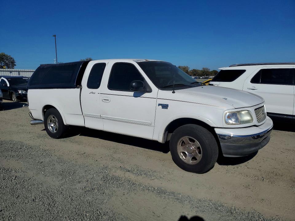 69094266 :رقم المزاد ، 1FTRX17W4XKA37649 vin ، 1999 Ford F150 مزاد بيع