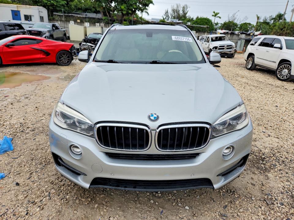 68937156 :رقم المزاد ، 5UXKS4C53F0N10173 vin ، 2015 Bmw X5 مزاد بيع