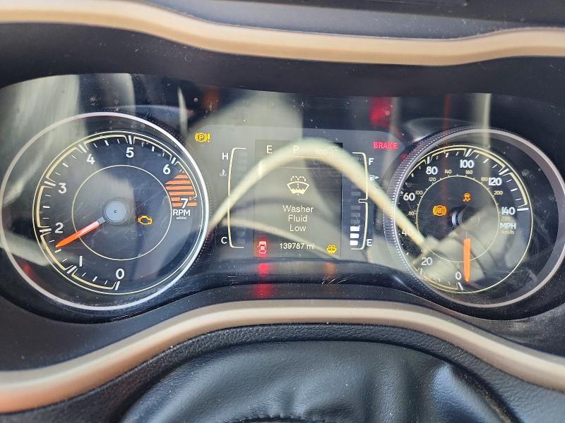 2018 Jeep Cherokee მანქანა იყიდება აუქციონზე, vin: 1C4PJLCB4JD587985, აუქციონის ნომერი: 68594326