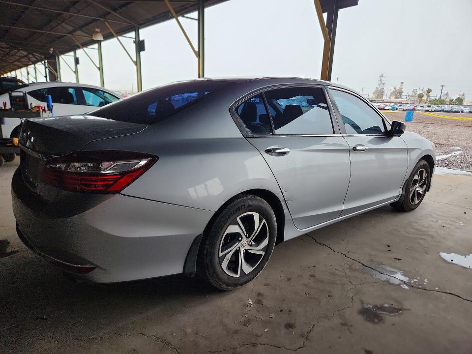 Продажа на аукционе авто 2016 Honda Accord, vin: 1HGCR2F35GA010643, номер лота: 70610176