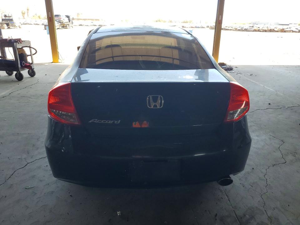 67607546 :رقم المزاد ، 1HGCS1B75CA005251 vin ، 2012 Honda Accord مزاد بيع