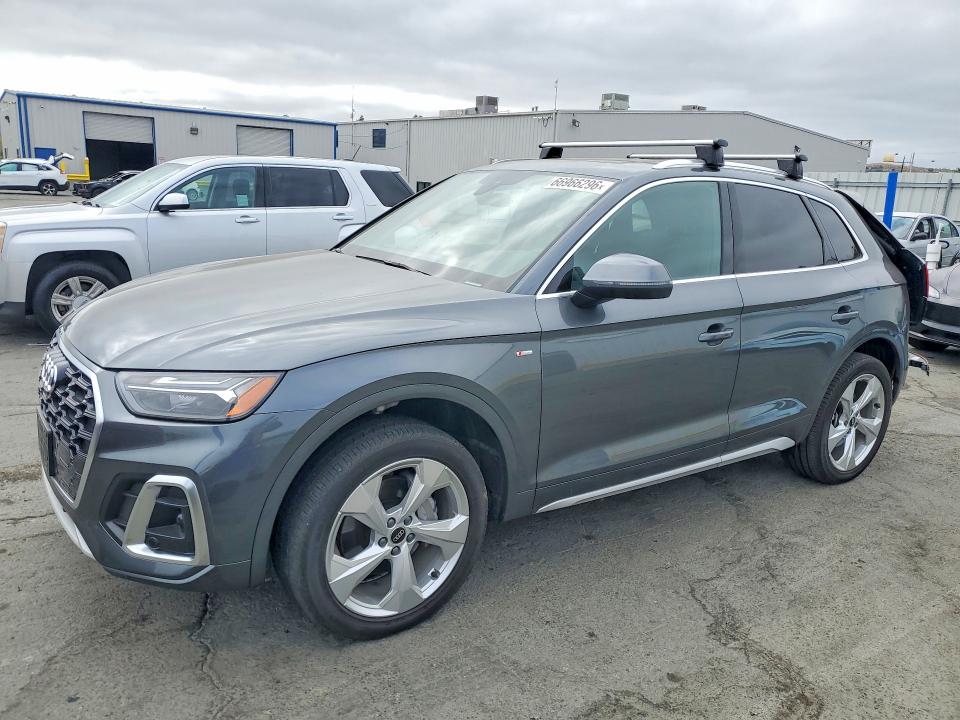 66966296 :رقم المزاد ، WA1EAAFY4N2132352 vin ، 2022 Audi Q5 مزاد بيع