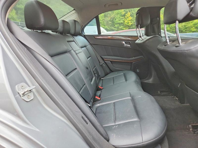2010 Mercedes-benz E მანქანა იყიდება აუქციონზე, vin: WDDHF8HB9AA075092, აუქციონის ნომერი: 69764926