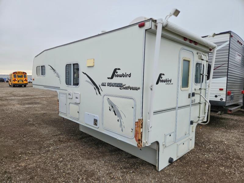 67037416 :رقم المزاد ، 8102EXDS52GNC0430 vin ، 2001 Snowbird Camper مزاد بيع
