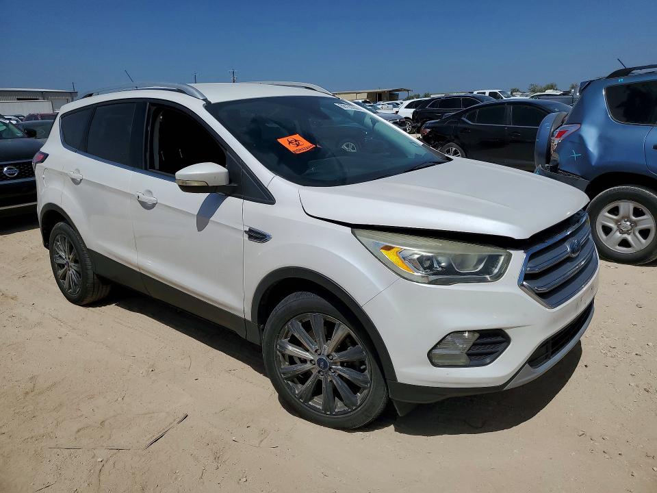 Продажа на аукционе авто 2017 Ford Escape, vin: 1FMCU9JD0HUD84692, номер лота: 68130356