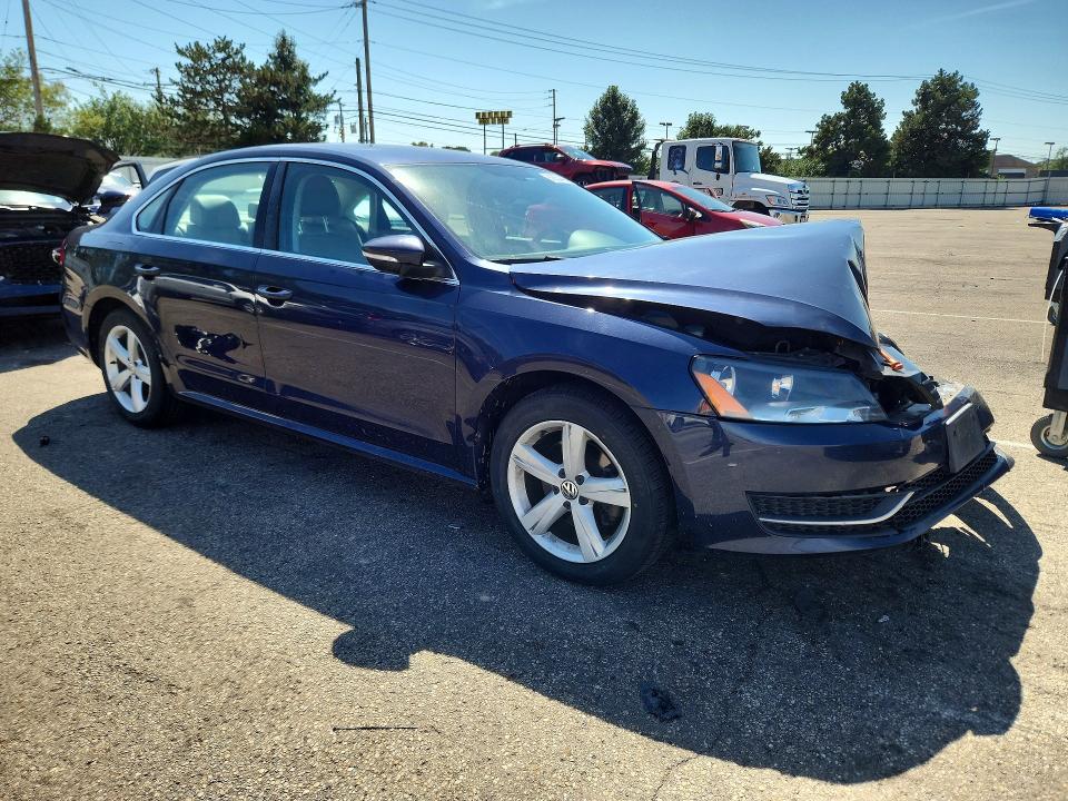 Продаж на аукціоні авто 2012 Volkswagen Passat, vin: 1VWBP7A3XCC098508, номер лоту: 69250436