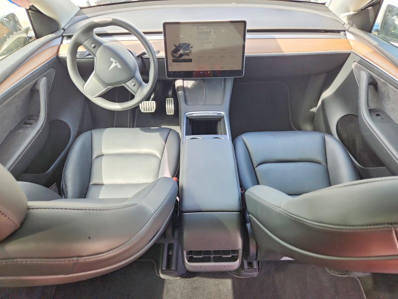 68650186 :رقم المزاد ، 7SAYGDEF8NF522986 vin ، 2022 Tesla Model Y مزاد بيع