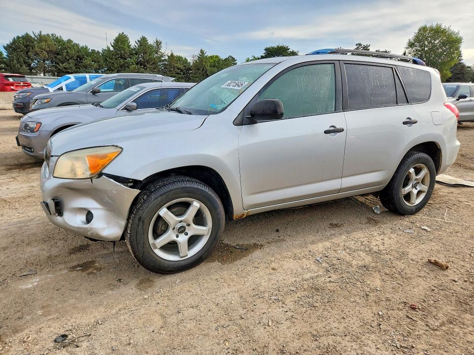 68215646 :رقم المزاد ، JTMBD33V475076694 vin ، 2007 Toyota Rav4 مزاد بيع