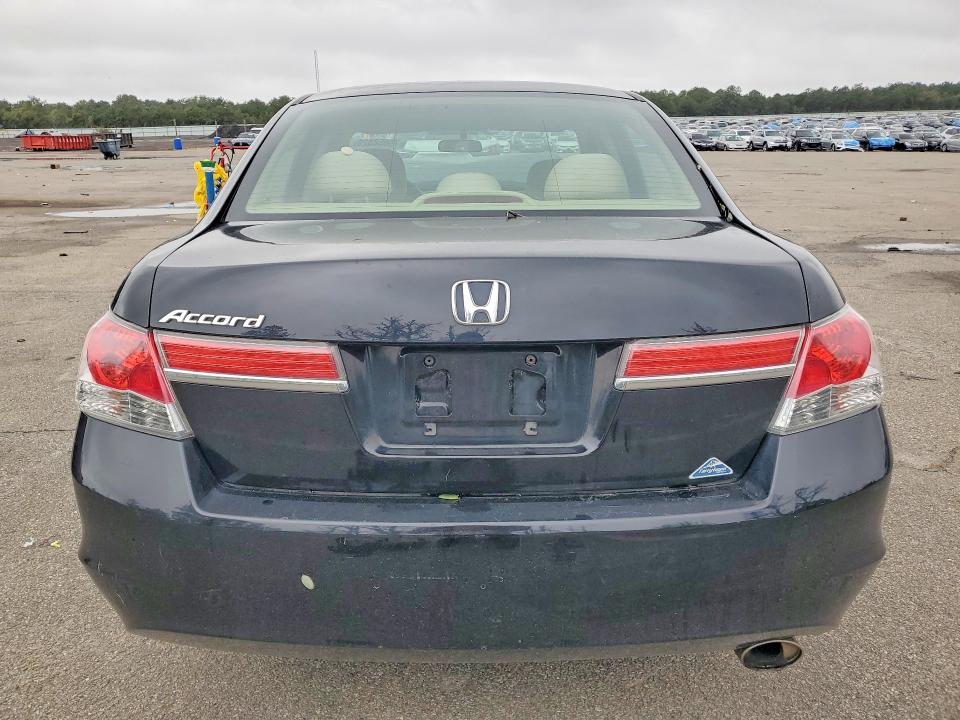 Продаж на аукціоні авто 2012 Honda Accord, vin: 1HGCP2F36CA207532, номер лоту: 70658826