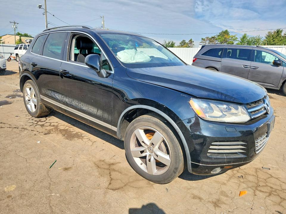 Продаж на аукціоні авто 2013 Volkswagen Touareg, vin: WVGEF9BP2DD001941, номер лоту: 69327776