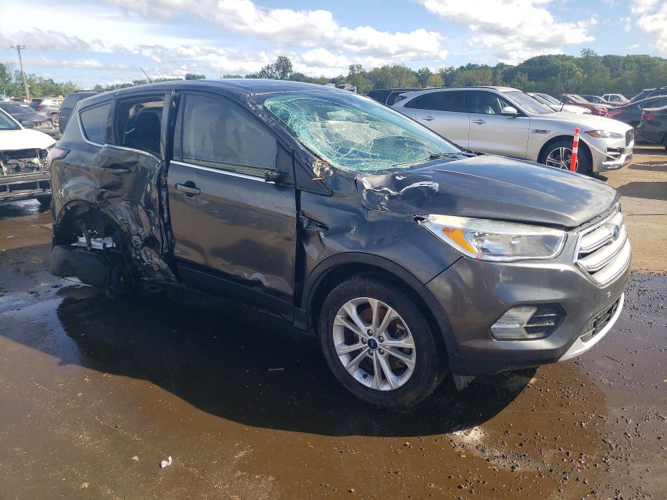 Продаж на аукціоні авто 2017 Ford Escape, vin: 1FMCU0G90HUE16555, номер лоту: 69599406