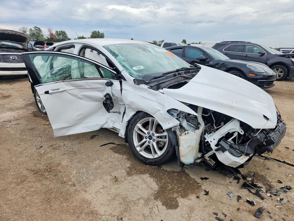 Продаж на аукціоні авто 2018 Ford Fusion, vin: 3FA6P0LU7JR171968, номер лоту: 68330206