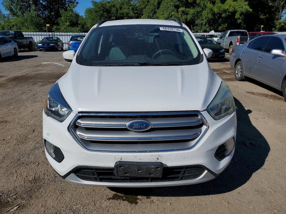 Продаж на аукціоні авто 2017 Ford Escape, vin: 1FMCU9GD2HUB33079, номер лоту: 68450136