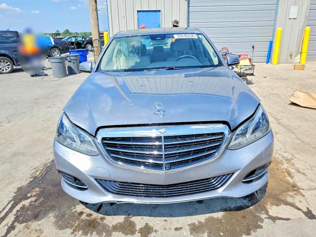 69246236 :رقم المزاد ، WDDHF5KB3FB157280 vin ، 2015 Mercedes-benz E مزاد بيع