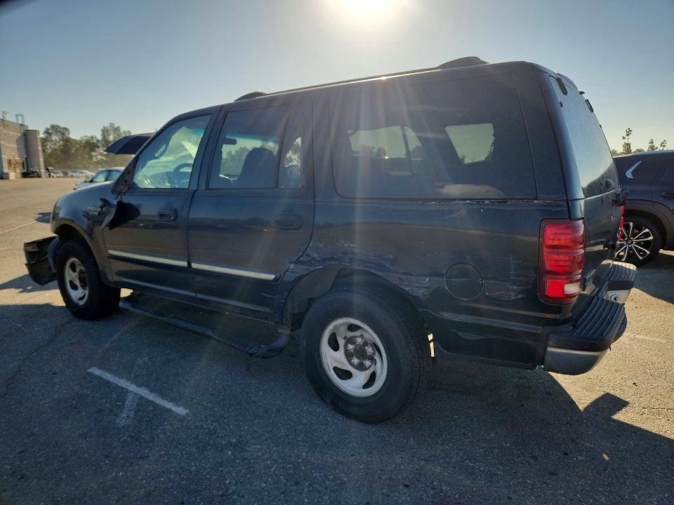 Продажа на аукционе авто 2002 Ford Expedition, vin: 1FMRU15W52LA04928, номер лота: 70909796