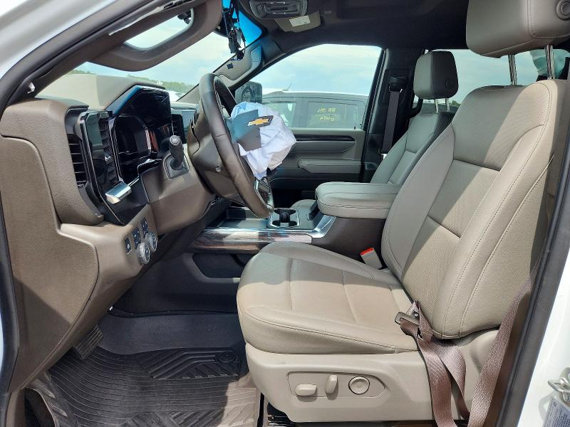 67616636 :رقم المزاد ، 1GC4KPEY1SF226552 vin ، 2025 Chevrolet Silverado مزاد بيع