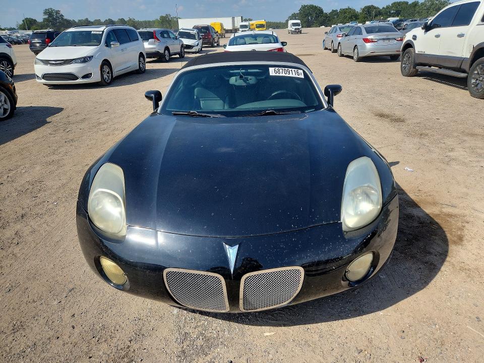 68709116 :رقم المزاد ، 1G2MC35B58Y132337         vin ، 2008 Pontiac Solstice مزاد بيع