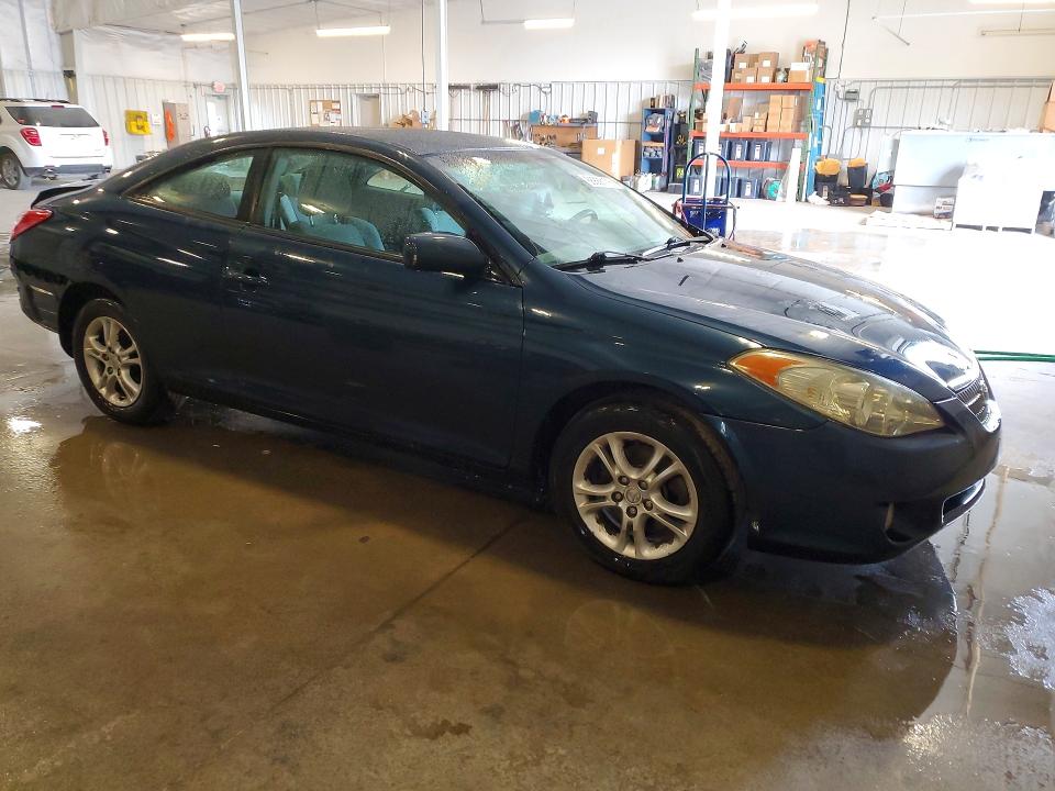 66886176 :رقم المزاد ، 4T1CE38P44U887050 vin ، 2004 Toyota Camry Solara مزاد بيع