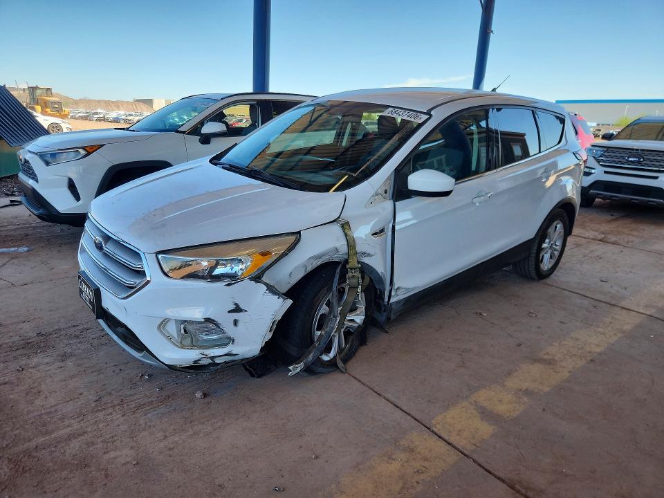 2019 Ford Escape მანქანა იყიდება აუქციონზე, vin: 1FMCU9GD7KUB31478, აუქციონის ნომერი: 68437406