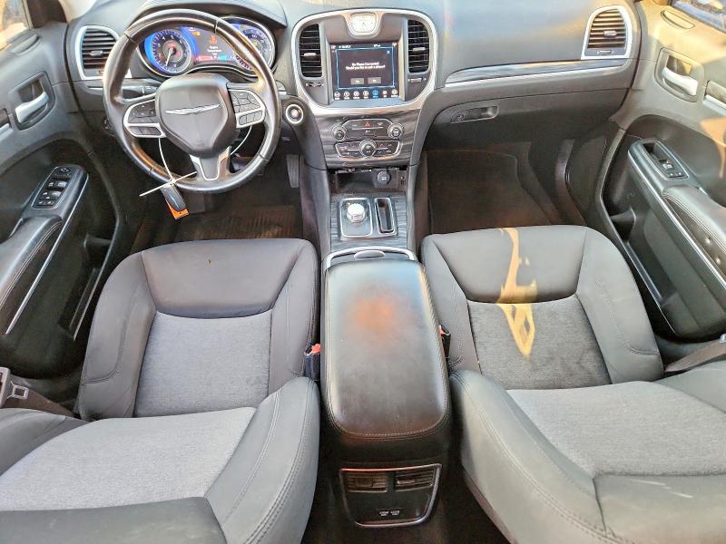 70191576 :رقم المزاد ، 2C3CCAAG5JH294101 vin ، 2018 Chrysler 300 مزاد بيع