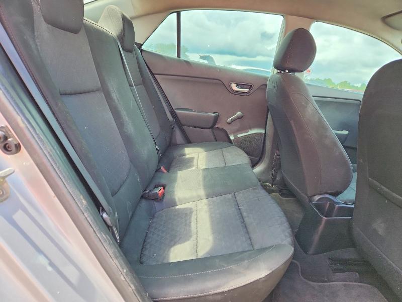 70122326 :رقم المزاد ، 3KPA24ABXJE054811 vin ، 2018 Kia Rio مزاد بيع