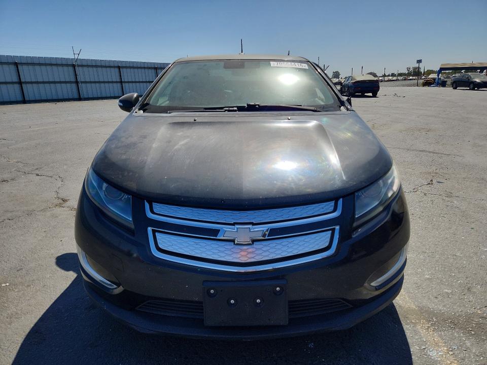 70564416 :رقم المزاد ، 1G1RD6E44FU128293 vin ، 2015 Chevrolet Volt مزاد بيع