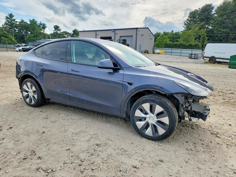 67099706 :رقم المزاد ، 7SAYGDEE4PF888311 vin ، 2023 Tesla Model Y مزاد بيع