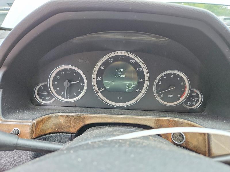 2010 Mercedes-benz E მანქანა იყიდება აუქციონზე, vin: WDDHF8HB9AA075092, აუქციონის ნომერი: 69764926