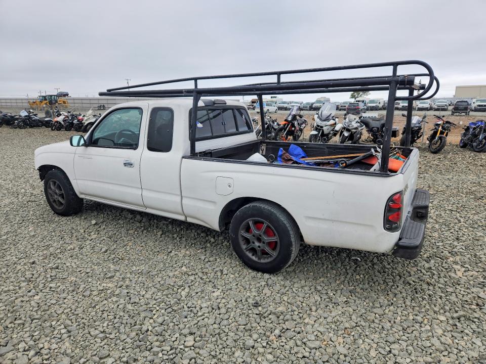 68872536 :رقم المزاد ، 4TAVL52N4XZ552007 vin ، 1999 Toyota Tacoma مزاد بيع