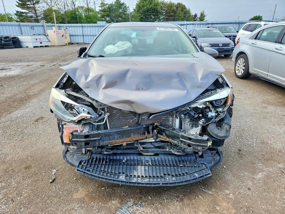 2014 Toyota Corolla მანქანა იყიდება აუქციონზე, vin: 2T1BURHE1EC138404, აუქციონის ნომერი: 67509196