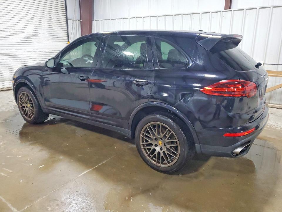 68798686 :رقم المزاد ، WP1AA2A28JKA02371 vin ، 2018 Porsche Cayenne مزاد بيع