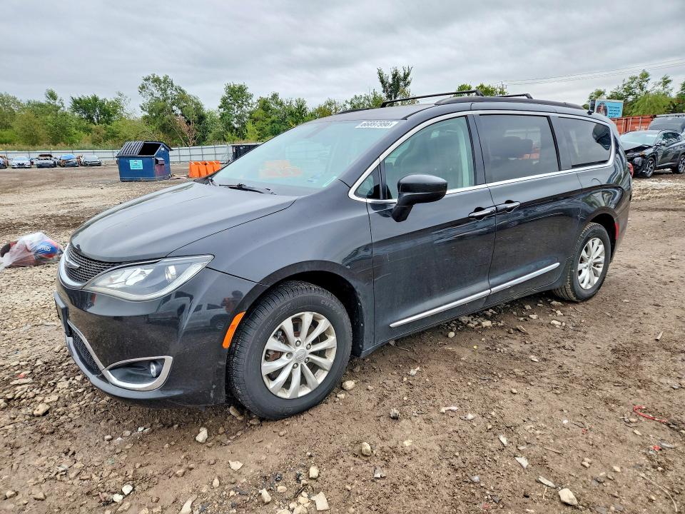 Продажа на аукционе авто 2017 Chrysler Pacifica, vin: 2C4RC1BG4HR627350, номер лота: 66897996