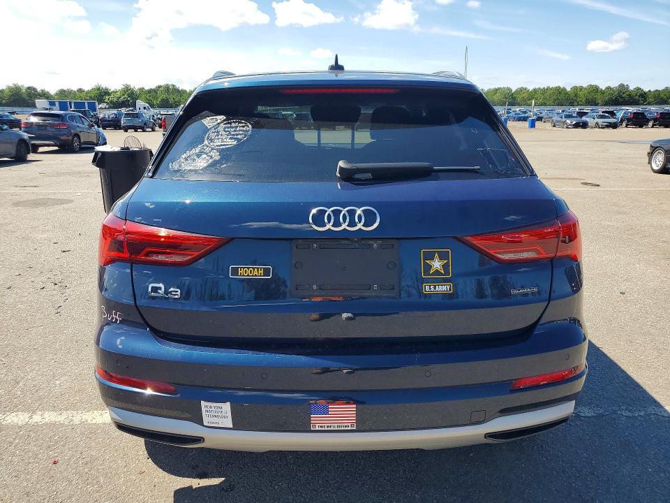 2020 Audi Q3 მანქანა იყიდება აუქციონზე, vin: WA1BECF37L1032451, აუქციონის ნომერი: 67594696