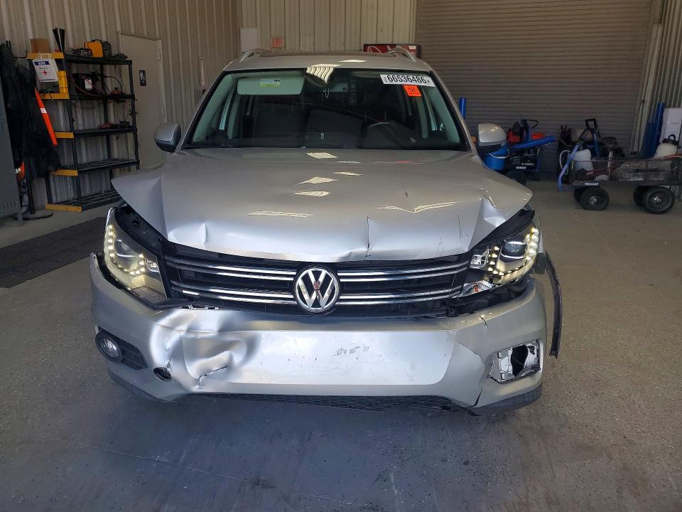 2016 Volkswagen Tiguan მანქანა იყიდება აუქციონზე, vin: WVGAV7AX4GW501907, აუქციონის ნომერი: 66536486