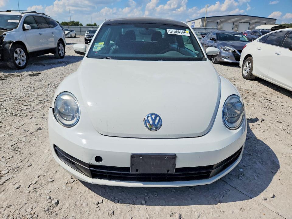 2014 Volkswagen Beetle მანქანა იყიდება აუქციონზე, vin: 3VWJ17ATXEM661524, აუქციონის ნომერი: 67554546