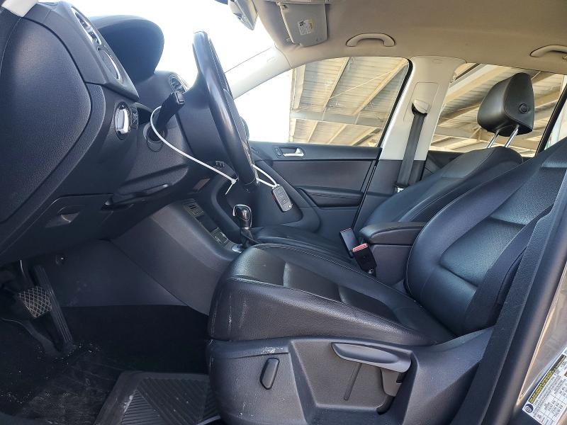 69820426 :رقم المزاد ، WVGAV7AX7GW051072 vin ، 2016 Volkswagen Tiguan مزاد بيع