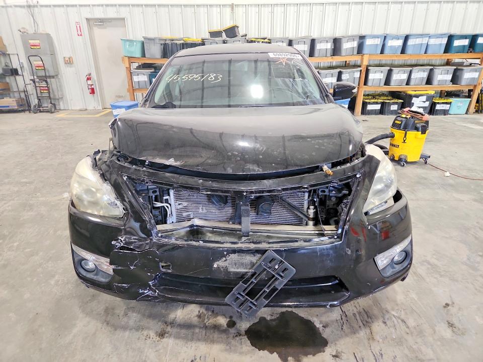 Продажа на аукционе авто 2014 Nissan Altima, vin: 1N4AL3AP2EC154195, номер лота: 69892906