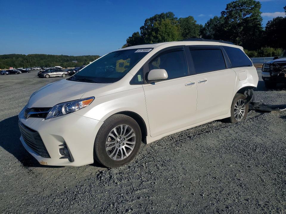 2020 Toyota Sienna მანქანა იყიდება აუქციონზე, vin: 5TDYZ3DC0LS061218, აუქციონის ნომერი: 67979896