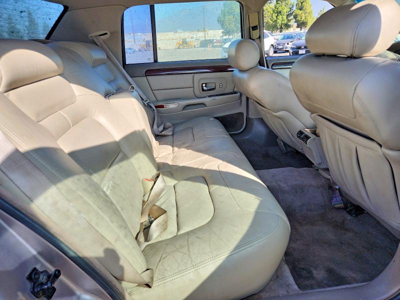 Auction sale of the 1998 Cadillac Deville, vin: 1G6KD54Y3WU717832, lot number: 66436686